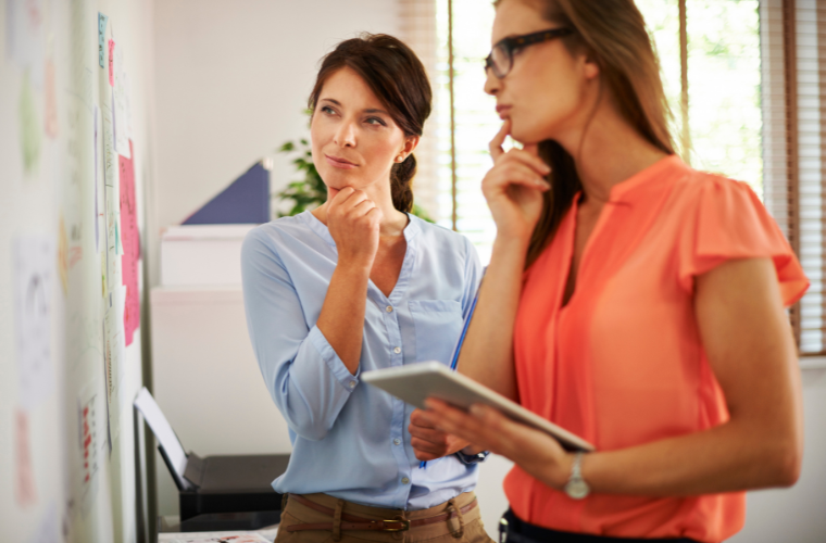 Como decisões de contratação impactam o clima da equipe