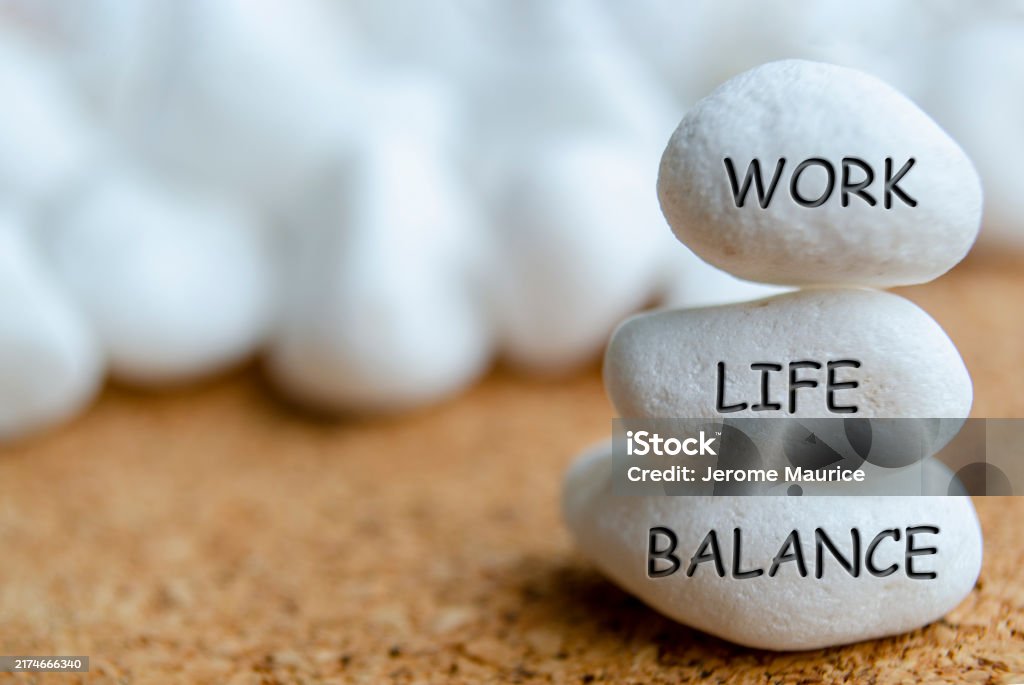 Ser competente e feliz em um mundo do trabalho exigente 
